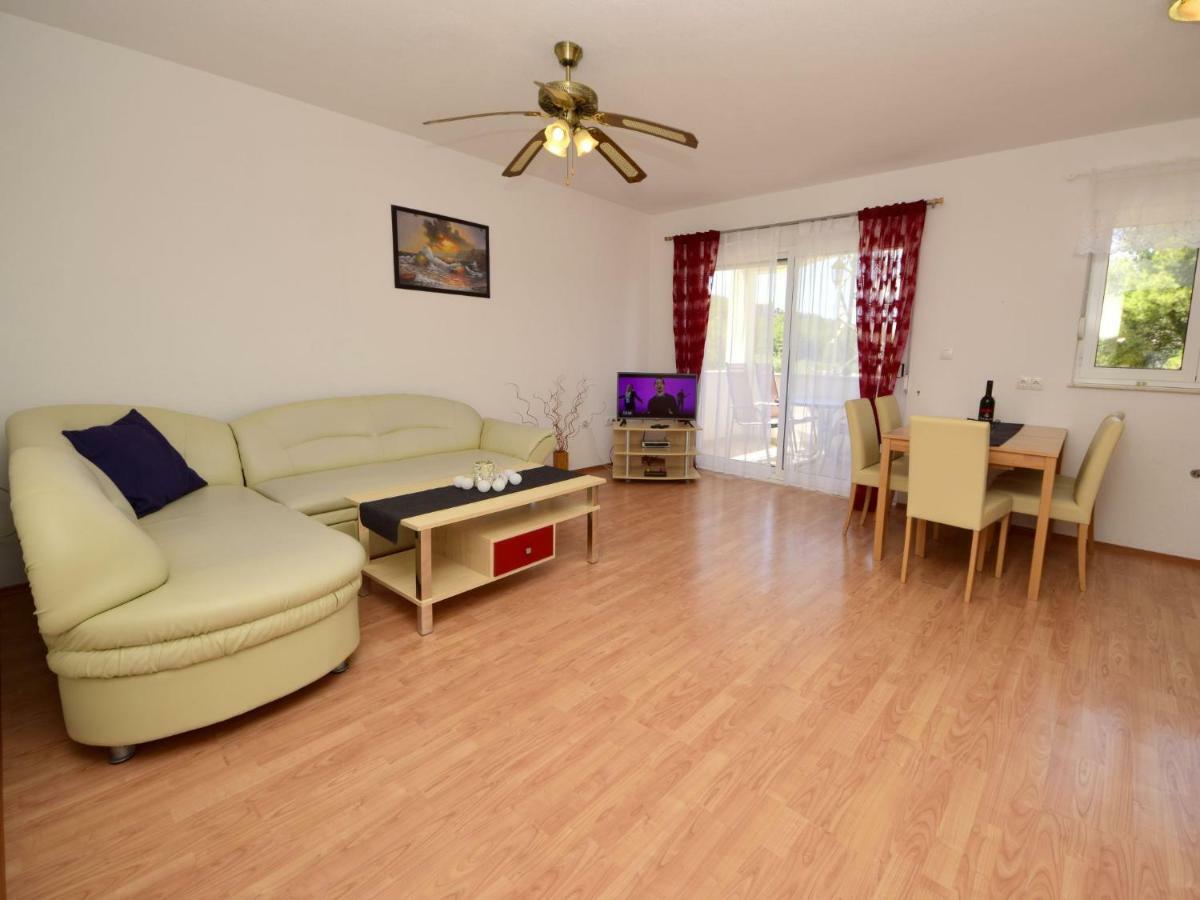 Apartment Anda-1 By Interhome Trogir Bagian luar foto